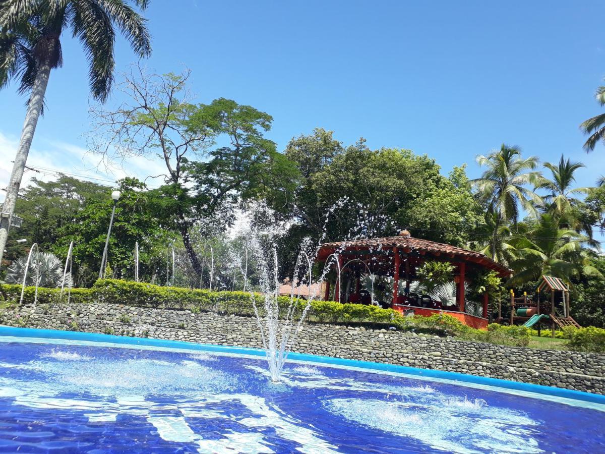 Hotel Hosteria Real Santa Fe de Antioquia Exteriér fotografie